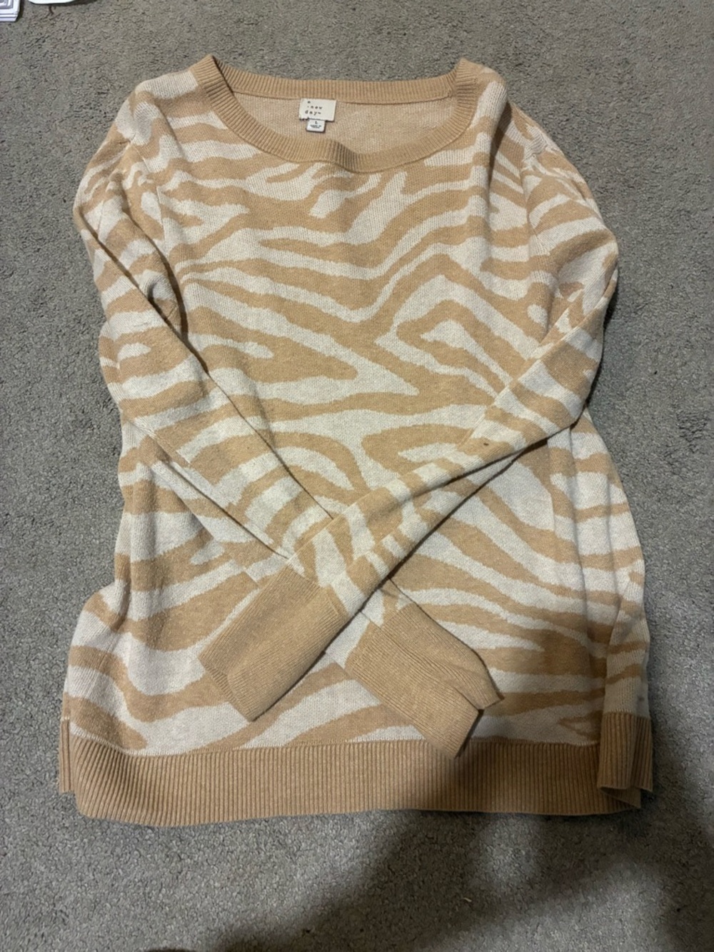 a new day Beige & Cream Zebra-Print Crewneck Sweater